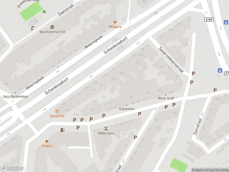 Brandweer met grote spoed naar de Scheepmakersstraat in 's-Gravenhage