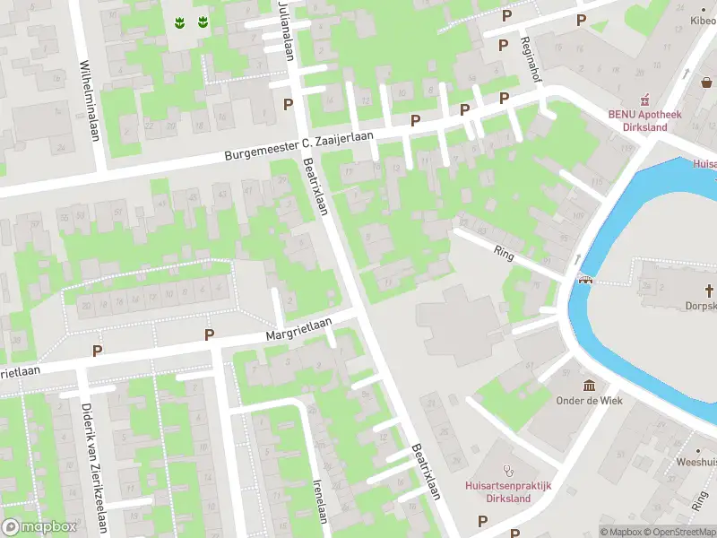 Ambulance met grote spoed naar de Beatrixlaan in Dirksland