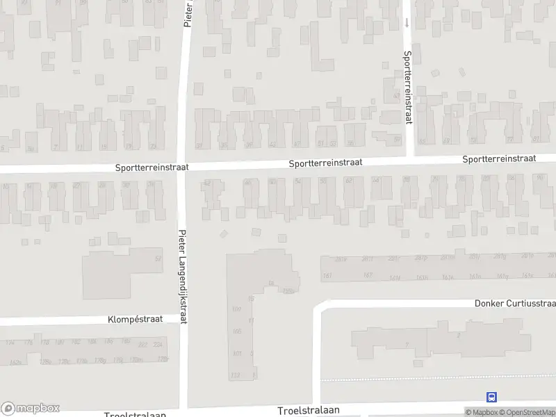 Brandweer met grote spoed naar de Sportterreinstraat in Hoogezand vanwege middelgrote brand