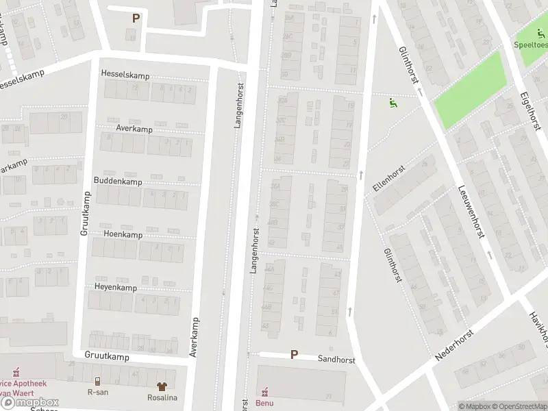 Ambulance met grote spoed naar de Langenhorst in Rotterdam