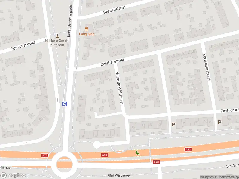 Ambulance met grote spoed naar de Witte de Withstraat in Roermond