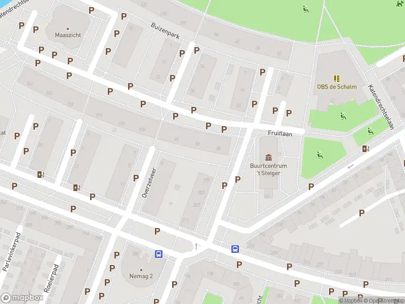 Ambulance met grote spoed naar de Katendrechtsestraat in Rotterdam