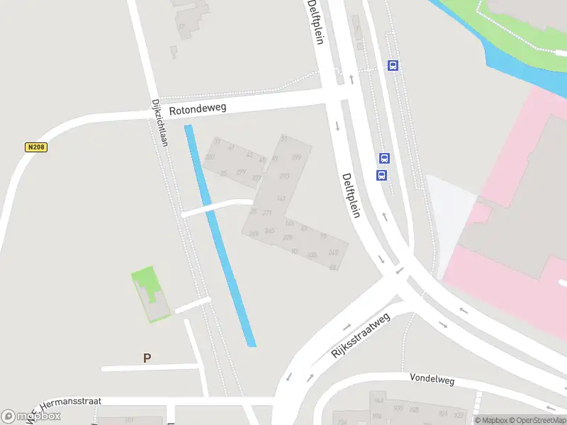 Ambulance met gepaste spoed naar de Dijkzichtlaan in Haarlem