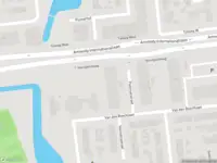 Ambulance met gepaste spoed naar de Poelmanstraat in Hellevoetsluis