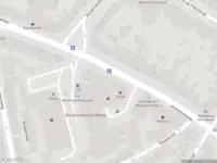 Brandweer met gepaste spoed naar de Amsterdamseweg in Arnhem