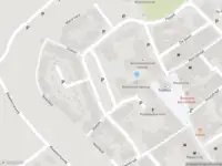 Brandweer en politie met gepaste spoed naar de Doelen in Gennep vanwege stankoverlast