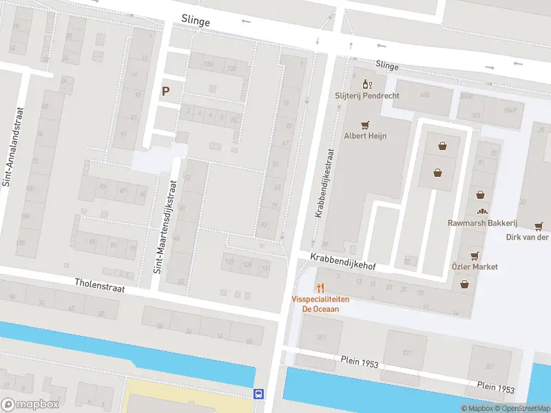 Ambulance met gepaste spoed naar de Krabbendijkestraat in Rotterdam