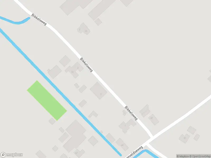 Politie naar de Bikkelsweg in Ommeren vanwege aanrijding met letsel