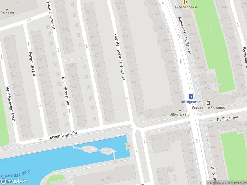 Ambulance met gepaste spoed naar de Vier Heemskinderenstraat in Amsterdam