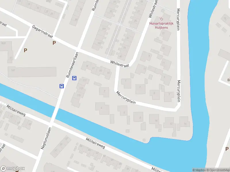 Ambulance met grote spoed naar de Mercuryplein in Krommenie