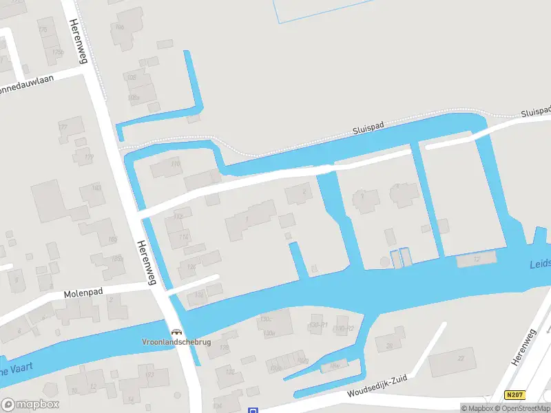 Brandweer met grote spoed naar de Visschers Pad in Rijnsaterwoude vanwege middelgrote brand