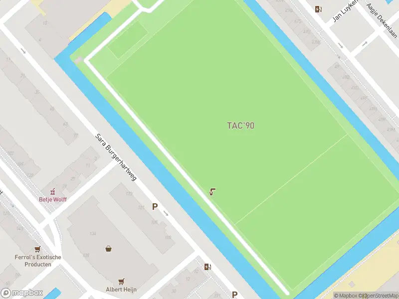 Ambulance met grote spoed naar de Aagje Dekenlaan in 's-Gravenhage