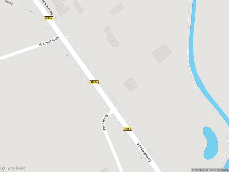 Politie naar de Venloseweg in Sevenum vanwege personen te water