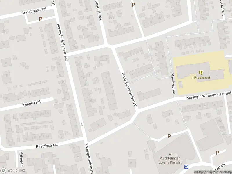 Ambulance met grote spoed naar de Prins Bernhardstraat in Piershil