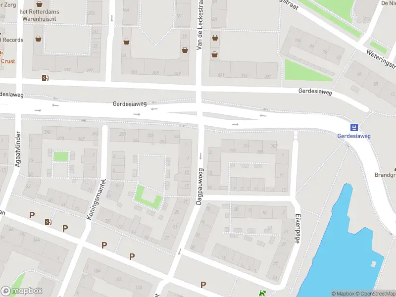 Ambulance met grote spoed naar de Dagpauwoog in Rotterdam