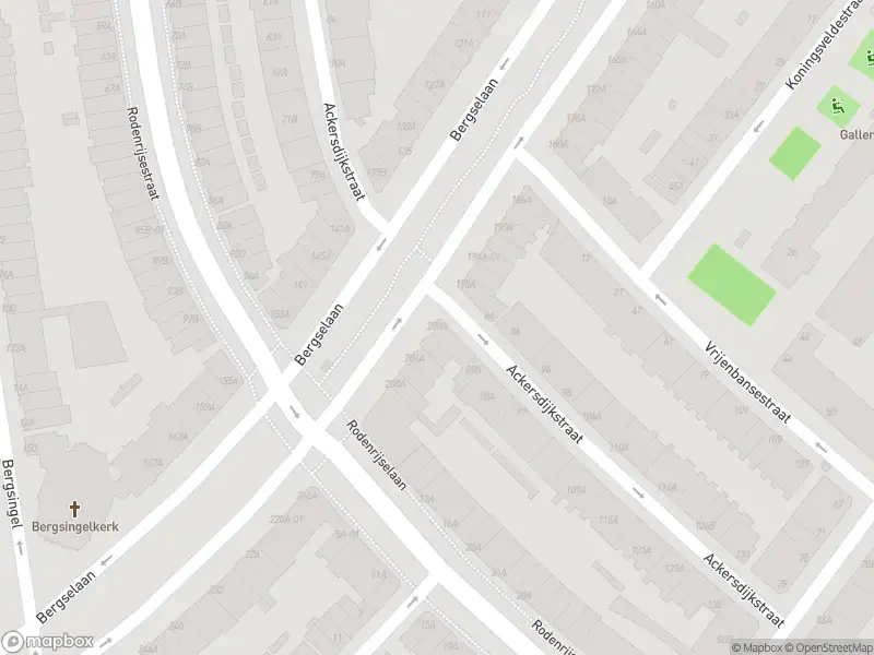 Ambulance met grote spoed naar de Bergselaan in Rotterdam