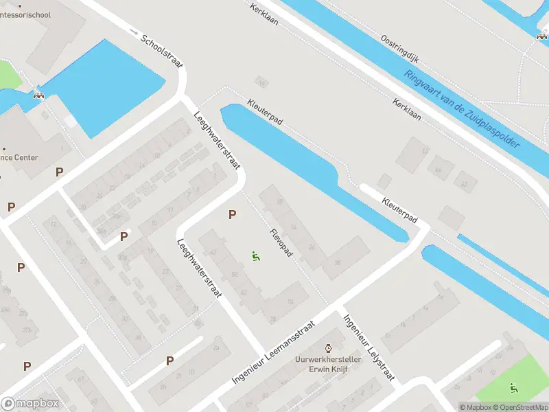 Ambulance met grote spoed naar de Flevopad in Nieuwerkerk aan den IJssel