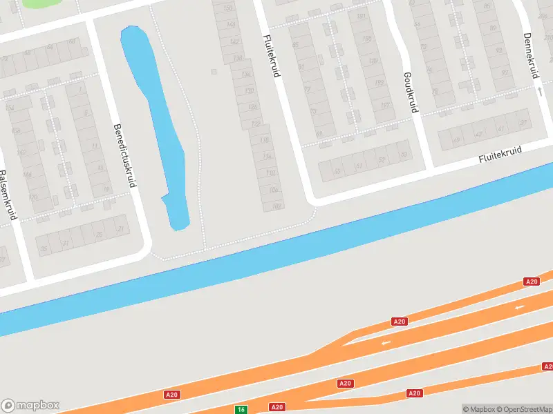 Ambulance met gepaste spoed naar de Fluitekruid in Rotterdam