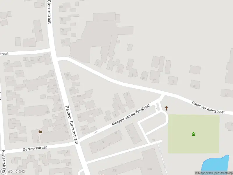 Brandweer met grote spoed naar de Pater Thijssenstraat in Veghel vanwege gebouwbrand