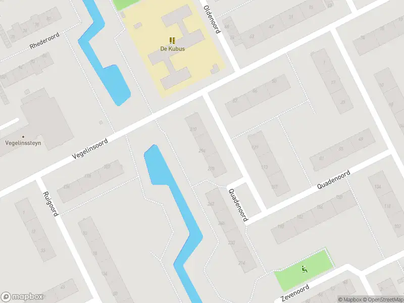 Ambulance met gepaste spoed naar de Quadenoord in Rotterdam