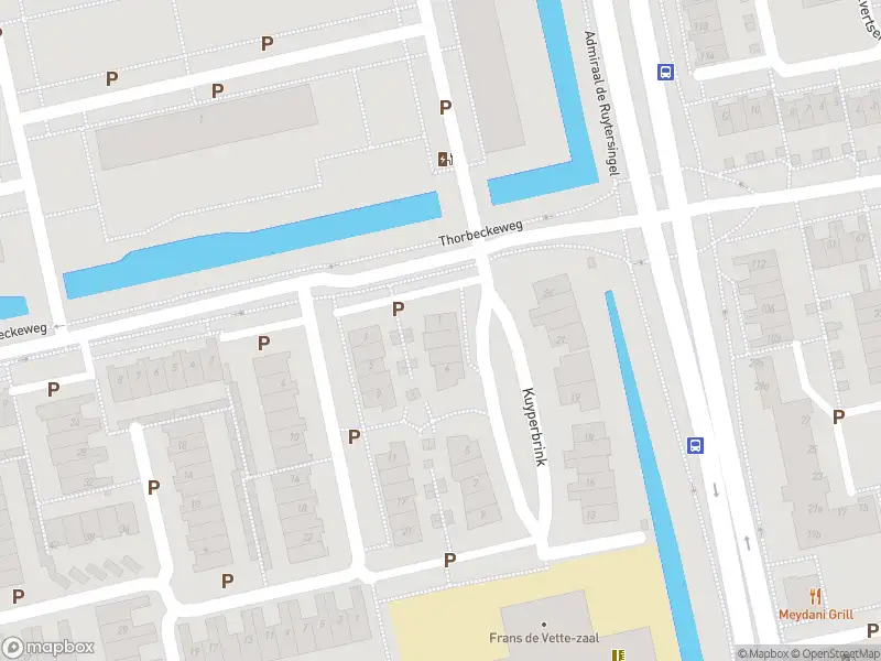 Ambulance met gepaste spoed naar de Kuyperbrink in Voorschoten