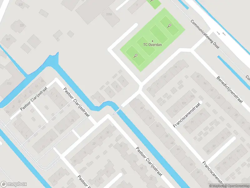 Ambulance met grote spoed naar de Norbertijnenstraat in Assendelft