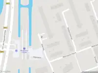 Ambulance met gepaste spoed naar de Asserweg in Rotterdam