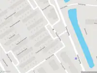 Ambulance met grote spoed naar de Stoelenmatterspad in Amsterdam