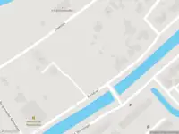 Ambulance met gepaste spoed naar de Kerkdreef in Krimpen aan den IJssel