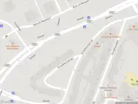 Ambulance met gepaste spoed naar de Grondherenstraat in Rotterdam