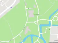 Ambulance met grote spoed naar de Kasteellaan in Oegstgeest