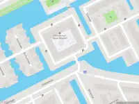 Brandweer met grote spoed naar de Terschellingkade in Woerden vanwege gebouwbrand