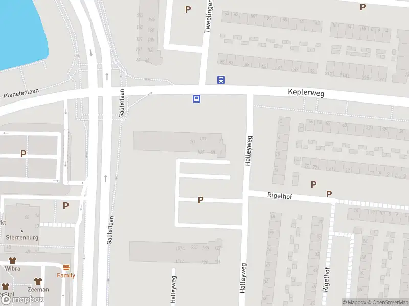 Ambulance met gepaste spoed naar de Halleyweg in Dordrecht