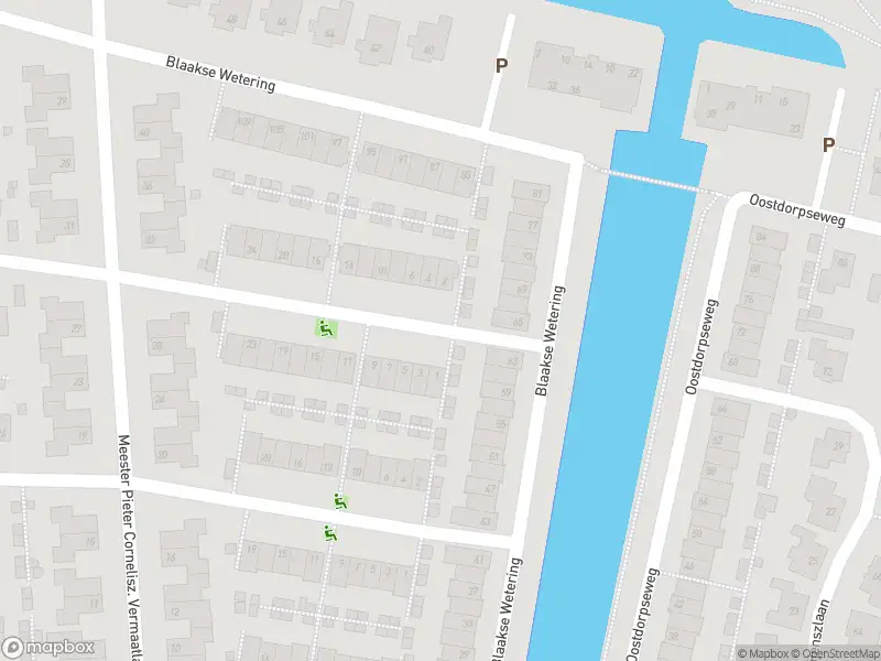 Ambulance met gepaste spoed naar de Pieter Johan Tijkenstraat in Poortugaal