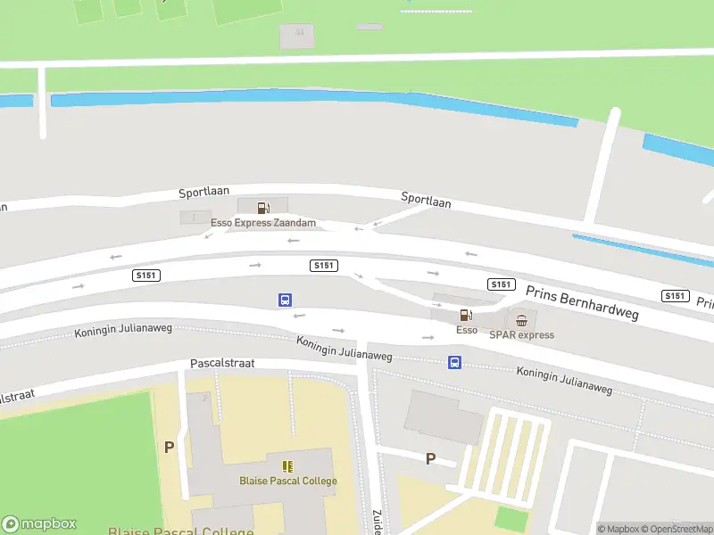 Ambulance naar de Prins Bernhardweg in Zaandam