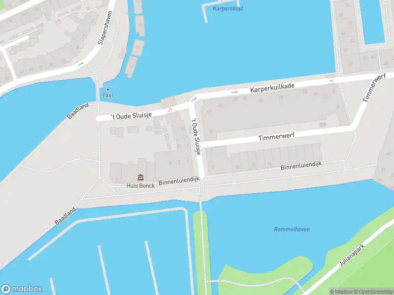 Brandweer met gepaste spoed naar de 't Oude Sluisje in Hoorn