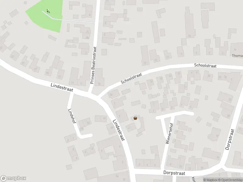 Ambulance met grote spoed naar de Baexemerweg in Grathem