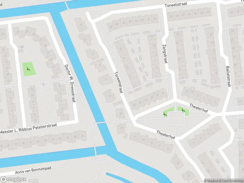 Ambulance met gepaste spoed naar de Toneelstraat in Gorinchem