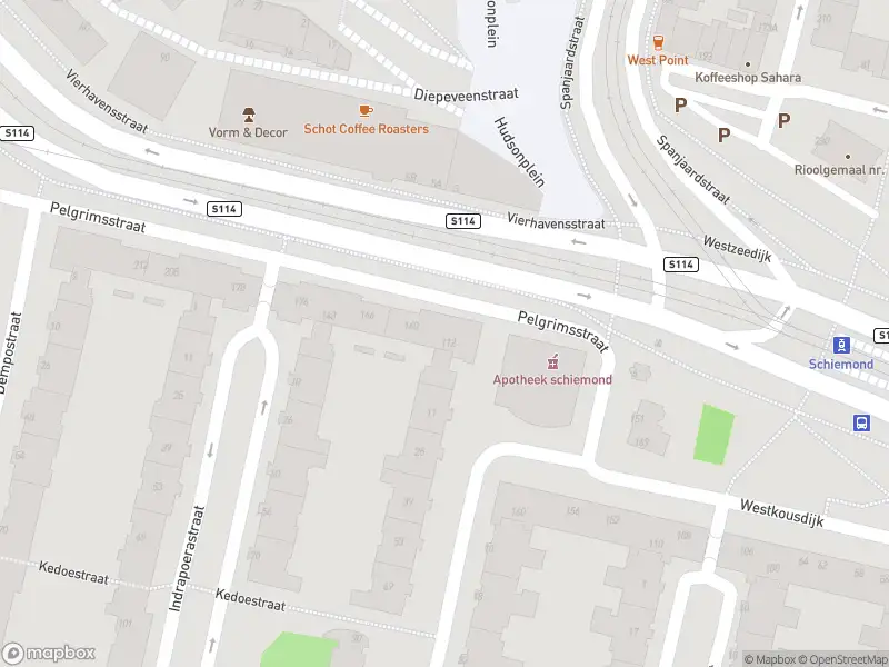 Ambulance met gepaste spoed naar de Pelgrimsstraat in Rotterdam