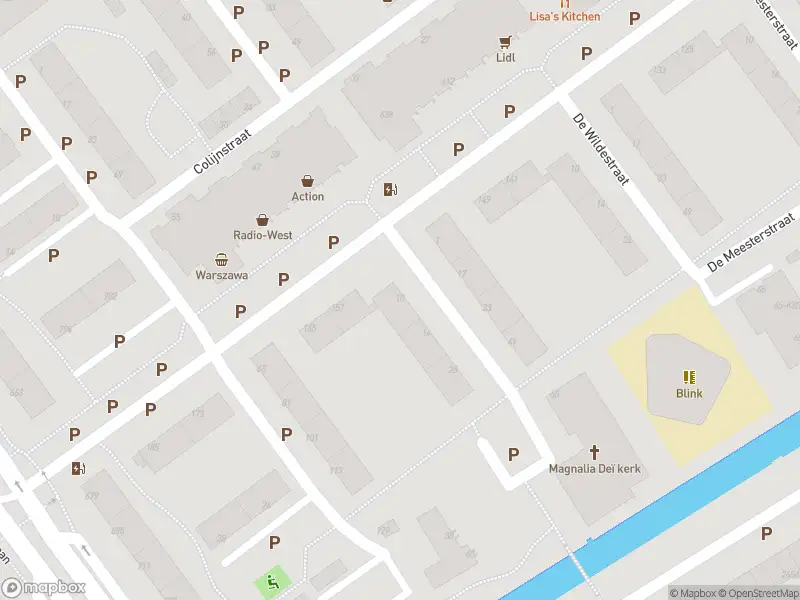 Ambulance met grote spoed naar de Albardastraat in Schiedam