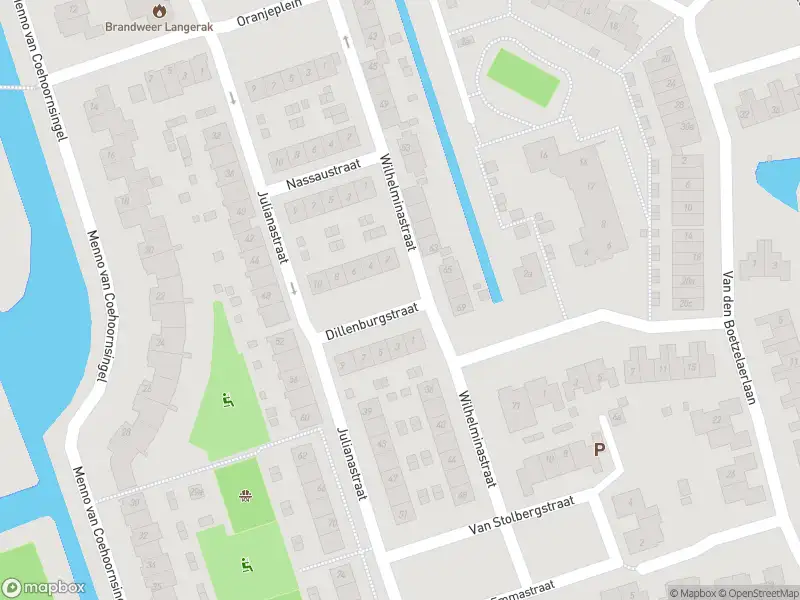 Ambulance met gepaste spoed naar de Dillenburgstraat in Langerak