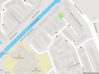 Ambulance met grote spoed naar de Aagje Dekenstraat in Leiden