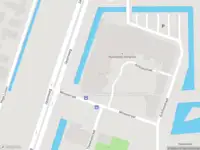 Ambulance met grote spoed naar de Minosstraat in Rotterdam