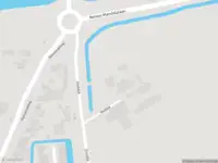 Ambulance met grote spoed naar de Oostdijk in Hellevoetsluis