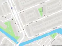 Ambulance met grote spoed naar de Tuineerd in Delfgauw