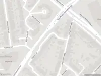 Brandweer met gepaste spoed naar de Rembrandtlaan in Zwolle