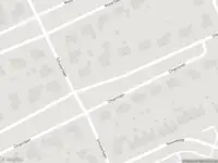 Brandweer met grote spoed naar de Chopinlaan in Hoogezand vanwege gebouwbrand