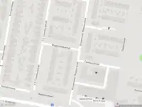 Ambulance met gepaste spoed naar de Burgemeester Molenaarstraat in Rotterdam