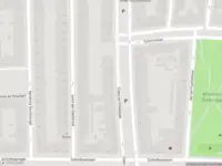 Traumahelikopter met grote spoed naar de Claes de Vrieselaan in Rotterdam