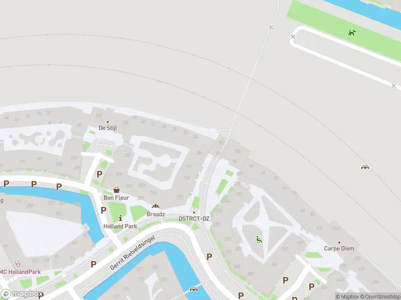 Ambulance met grote spoed naar de Jan Duikerhof in Diemen